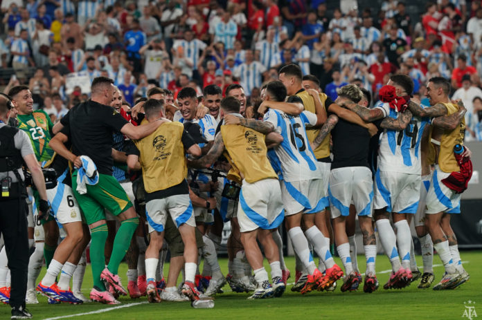 GSGS3n4X0AAny8N