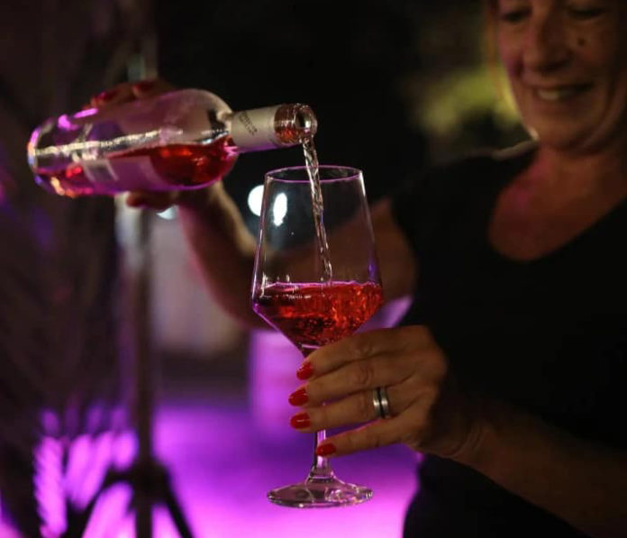 Paseo del Vino 2-MERCEDES