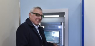 En el Puerto de Frutos, Julio Zamora acompañó la inauguración de un nuevo cajero automático del Banco Nación
