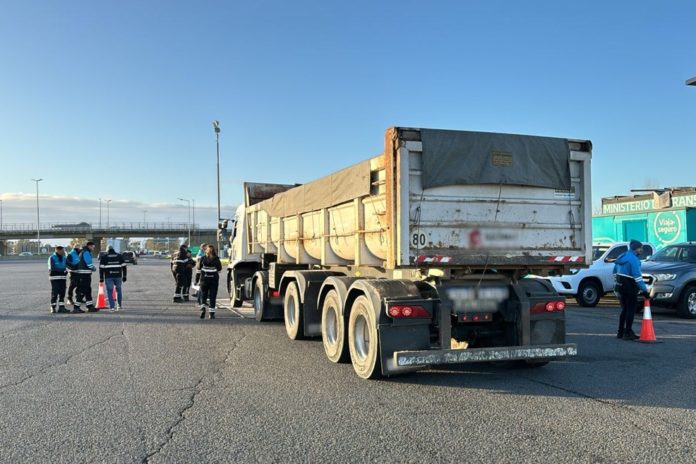 Transporte detectó 30 toneladas de cargas ilegales durante el último fin de semana1