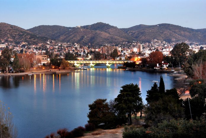 VILLA CARLOS PAZ