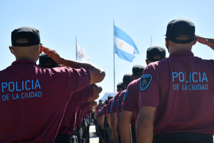 2021 02 24 egreso polis ok_0