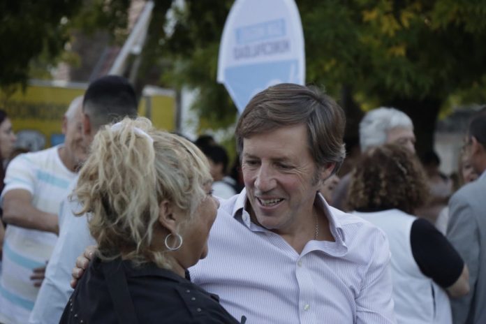 Jaime Méndez en un operativo del Municipio en tu Barrio