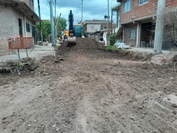 Pavimentaciones en Barrio Obligado