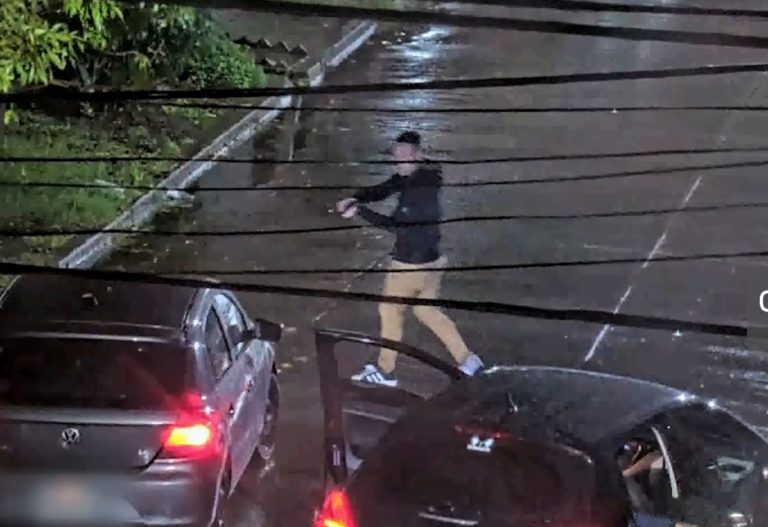 Las cámaras de seguridad de San Martín permitieron detener a 4 personas involucradas en el robo a una distribuidora mayorista en Villa Maipú