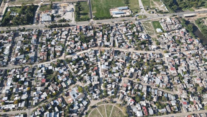 Vista aérea de obras en Obligado