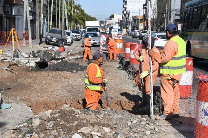 El Municipio y la Provincia de Buenos Aires llevan adelante la remodelación integral a lo largo de 18 cuadras.
