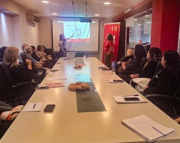 4899_1120826234022_6610870_n