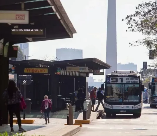 Aumentó el boleto de colectivo en el AMBA: ¿en qué líneas se aplica?