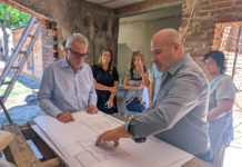 Infraestructura escolar: Julio Zamora supervisó los trabajos de ampliación en el Jardín de Infantes N°935 de Troncos del Talar