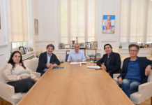 Con el objetivo de fomentar el desarrollo comunitario, Julio Zamora firmó un convenio con la Fundación Playspace y la Asociación Civil “Haciendo Punta”