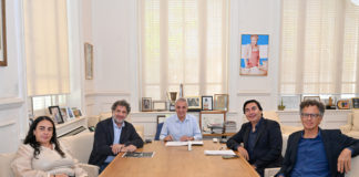 Con el objetivo de fomentar el desarrollo comunitario, Julio Zamora firmó un convenio con la Fundación Playspace y la Asociación Civil “Haciendo Punta”