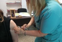 Continúa la campaña de vacunación contra el dengue y la tos convulsa en Escobar