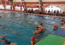 Troncos del Talar: el Municipio de Tigre cerró el año de las clases de natación junto a las familias de los concurrentes