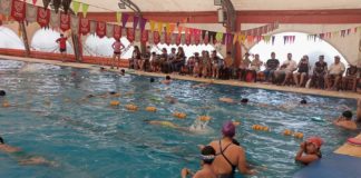 Troncos del Talar: el Municipio de Tigre cerró el año de las clases de natación junto a las familias de los concurrentes