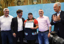 Kicillof y Rodríguez entregaron el certificado 20.000 de manipulación para SAE