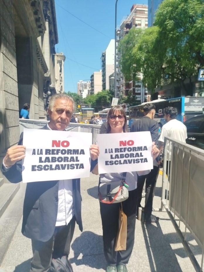 WhatsApp Image 2025-12-11 at 19.41.07