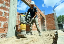 Nardini visitó la obra del nuevo edificio de la EES Nº2 de Grand Bourg