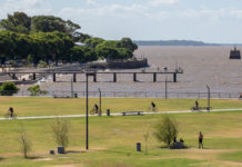 Siete parques junto al Río para disfrutar el verano en Buenos Aires