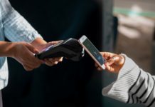 Del banco al celular: el 40% cobra el sueldo y lo mueve en 48 horas a billeteras virtuales