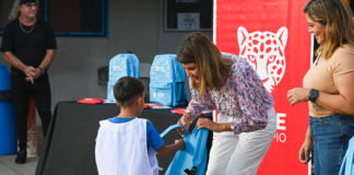 A través del Programa «Bienvenidos a la Primaria», el Municipio de Tigre entregó kits escolares a estudiantes de Benavídez