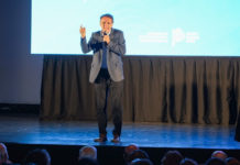 Katopodis en el encuentro «¿Cuánto futuro cabe en la Provincia de Buenos Aires?»