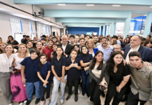 Kicillof dio inicio al ciclo lectivo del nivel secundario en una Escuela Técnica de Avellaneda