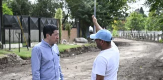 Nardini recorrió el avance de obra de pavimentación de la calle Estado de Israel