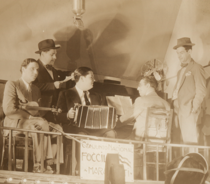 00_Flyer-Carrusel-Historia-dl-Tango---foto