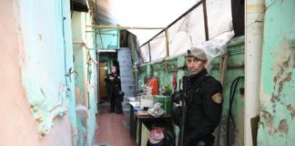 Ya son 700 las propiedades recuperadas tras un operativo en cinco ph usurpados hace más de 26 años en Villa Mitre