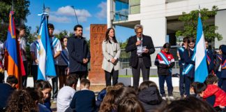 Vicente López conmemoró el 111° aniversario del Genocidio Armenio