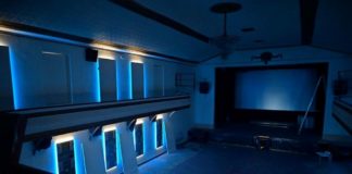 Teatro Seminari: instalaron un moderno sistema lumínico en la sala principal