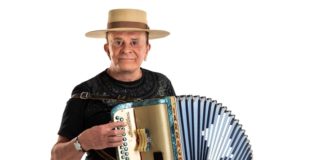 Enchamigación: Antonio Tarragó Ros llega al anfi con lo mejor del chamamé