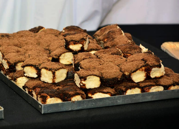 1300x934 torta negra -lavalle