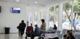 El sistema sanitario municipal de Escobar resiste al desfinanciamiento del gobierno nacional mientras cada día atiende a más gente