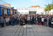 Con la participación de cientos de estudiantes y familias, Julio Zamora acompañó la presentación del programa de becas «Tigre Educa Secundario»