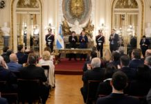 Juró Santilli en la Rosada como nuevo Jefe de Gabinete