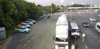 Camiones y micros deberán respetar el carril derecho obligatorio
