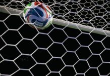 Con una actuación estelar de Messi, la Selección argentina goleó 3-0 a Argelia