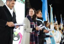 Más de 1400 chicos de Vicente López realizaron la promesa a la bandera en Tecnópolis