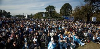 Más de 25 mil personas festejaron los goles de Messi en el Fan Fest organizado por la Ciudad