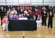 Con mucho color y alegría, la comunidad de Benavídez celebró el trigésimo aniversario del Polideportivo Güemes