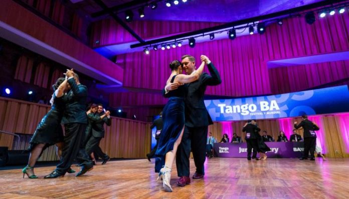 20250827 Tango BA Cuartos Pista 1015