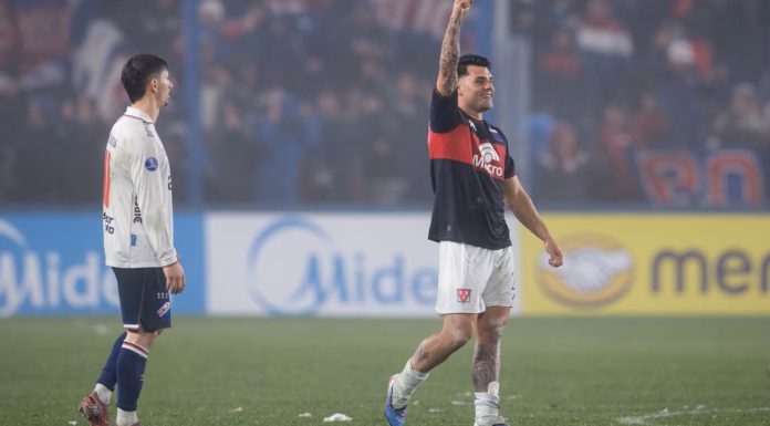 Colmillos afilados: Tigre goleó a Nacional y definirá la serie en Victoria