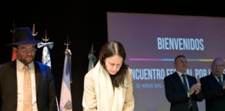 A 32 años del atentado, Soledad Martínez firmó un compromiso en la AMIA por la memoria y contra la impunidad