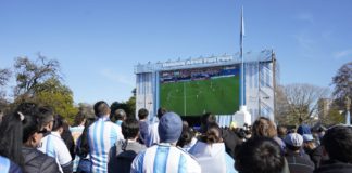 Un estallido de felicidad tras el increíble triunfo de la Selección en los Fan Fest organizados por la Ciudad