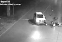 Conductor de un auto realizó una maniobra imprudente y colisionó a una moto: los involucrados fueron asistidos por el Sistema de Protección Ciudadana