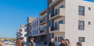 Juan Andreotti anunció el próximo sorteo de 46 viviendas y recorrió el avance de las obras