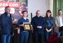 Semana Internacional del Ajedrez: en el MAT, Julio Zamora recibió al Gran Maestro Faustino Oro