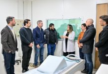 Sujarchuk y Kreplak recorrieron la Clínica Belgrano: «Mientras el Gobierno recorta, nosotros seguimos ampliando el servicio de salud pública»